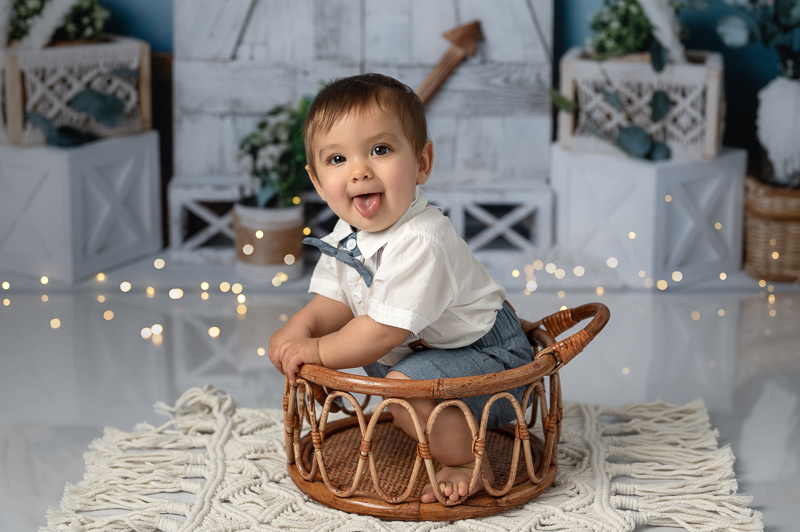 Photographe bébé assis aubigny les clouzeaux