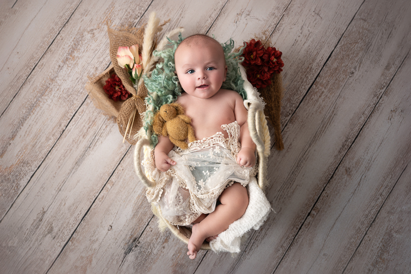 séance photo éveil bébé 4 mois les sables d'olonne