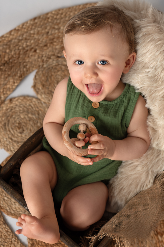 séance photo naissance studio Les Clouzeaux