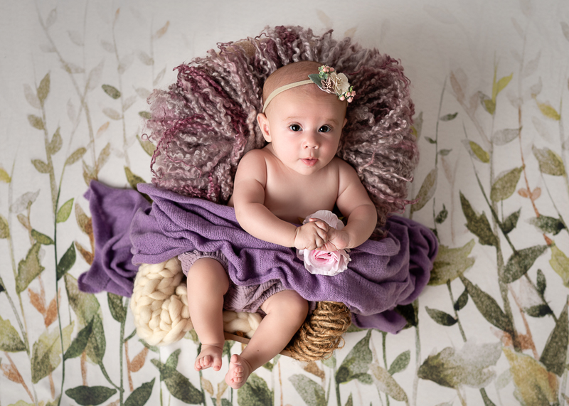 _DSC4999-Celine-Garde-photographe-bébé-éveil-3-mois-les-clouzeaux