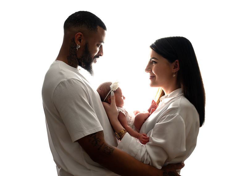 photo famille naissance parents et bébé studio La Roche sur Yon