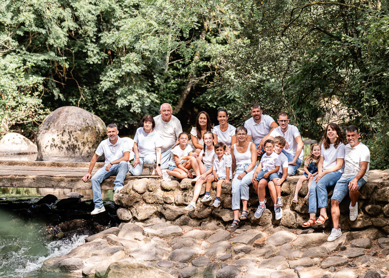 Photographie de naissance, nouveau-né réalisée par Céline Gardé, Photographe à Aubigny-Les Clouzeaux, La Roche sur Yon, en Vendée.
